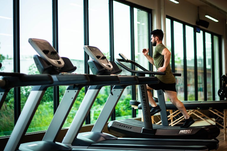 Master Your Workouts with Heart Rate Zones for Optimal Fitness