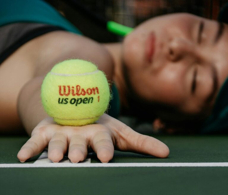 Unlock Peak Performance: How Sleep Stages Fuel Muscle Recovery for Athletes